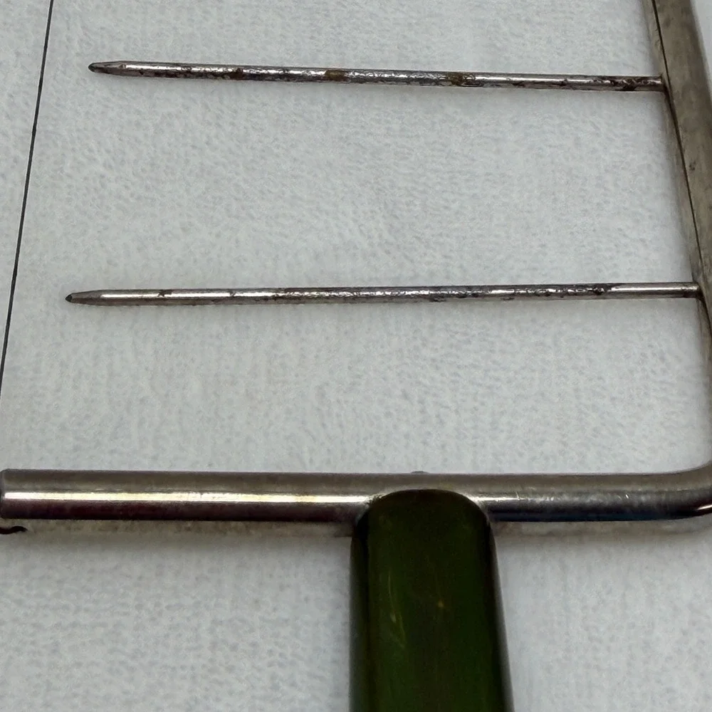 VTG MCM Green Swirl Bakelite Handle Cheese Slicer Stainless Steel‎ Wire Cutter